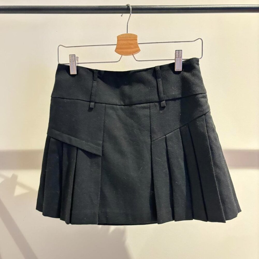 Preppy Black Skirt With Pleats